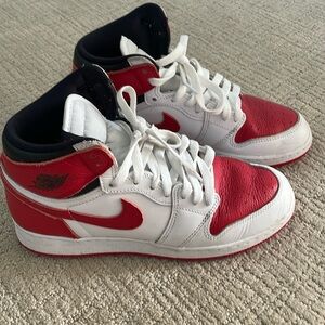 Air Jordan’s size 6.5 Youth